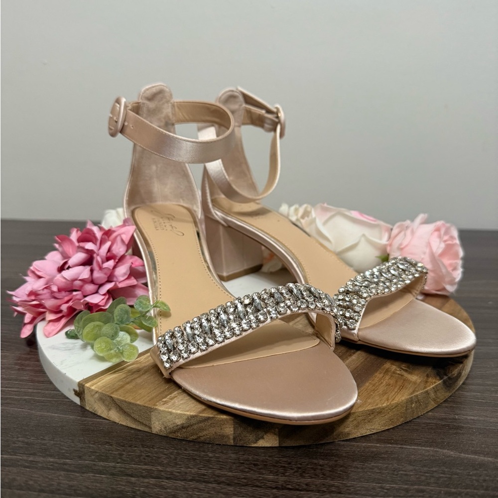 Jewel Badgley Mischka - James Ankle Strap Block Heel - Size 8 - NWOB - Picture 5 of 11